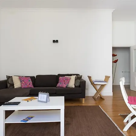 Principe Real Garden | Rentexperience * Lisbon