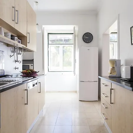 Principe Real Garden | Rentexperience Apartman *