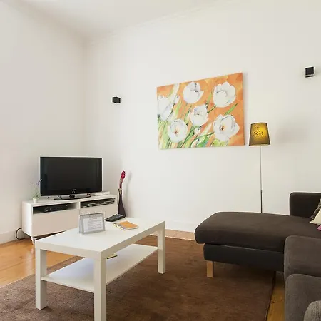 Principe Real Garden | Rentexperience Apartman